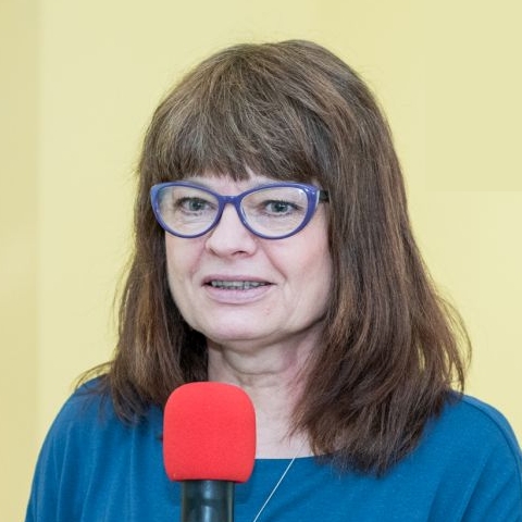 dr n. med. Agnieszka Jarosz