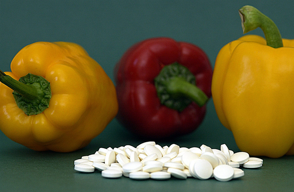 500-mg Vitamin C Tablets and Paprikas_80